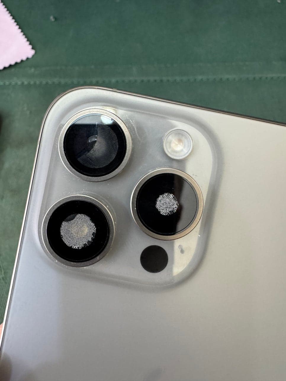 iPhone 15 Pro 침수 수리 수리 사진